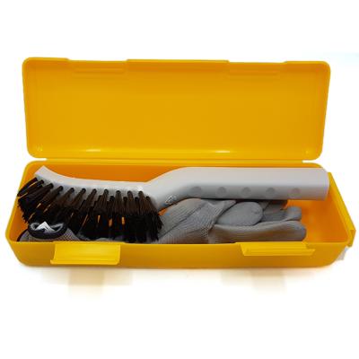 Kit Brosse Multi-usage + 1 Paire de Gants + Malette